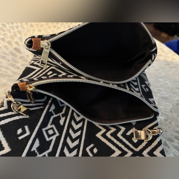 Street‎ Level Aztec boho tribal crossbody bag - Picture 7 of 11